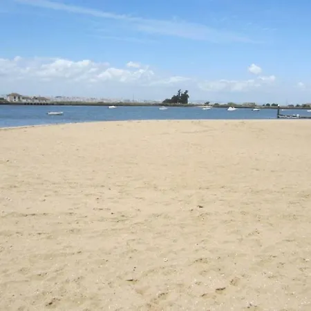 Elegant Bright Private Next To River Tejo Apartment